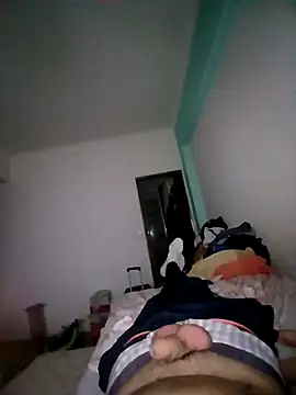 Snapshot of kredazzbigdick chatting on October 2025 07:16:01 AM kredazzbigdick online show from October 2025 07:16:01 AM