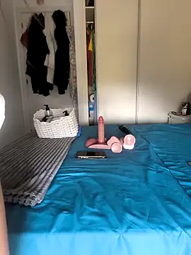 Alyssa 76 online show from September 2025 04:09:05 PM