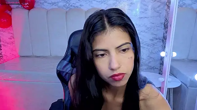 Snapshot of _Kitty_v chatting on February 2026 01:29:02 PM Kitty v online show from February 2026 01:29:02 PM