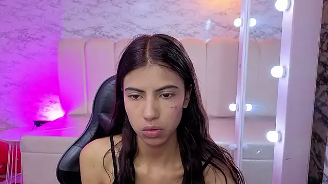 Snapshot of _Kitty_v chatting on February 2026 01:09:02 PM Kitty v online show from February 2026 01:09:02 PM