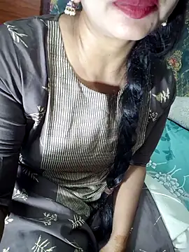 Snapshot of Shalini_telugu09 chatting on June 2026 09:25:01 AM Shalini telugu09 online show from June 2026 09:25:01 AM