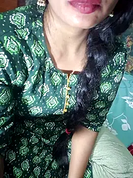 Snapshot of Shalini_telugu09 chatting on June 2026 10:15:01 AM Shalini telugu09 online show from June 2026 10:15:01 AM