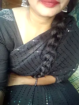 Snapshot of Shalini_telugu09 chatting on August 2026 01:32:01 PM Shalini telugu09 online show from August 2026 01:32:01 PM