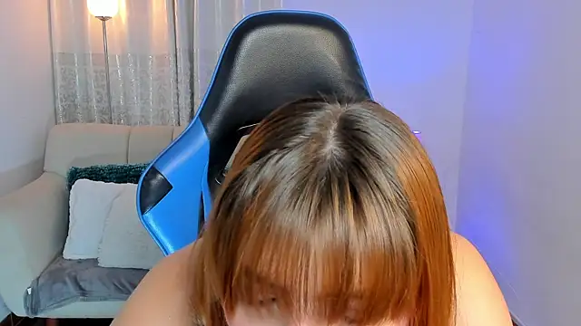 karla hill 28 online show from April 2026 03:42:02 AM