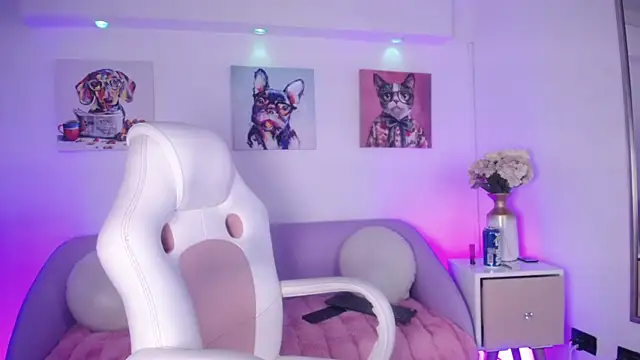 SamyJhomson online show from December 2025 03:26:02 AM