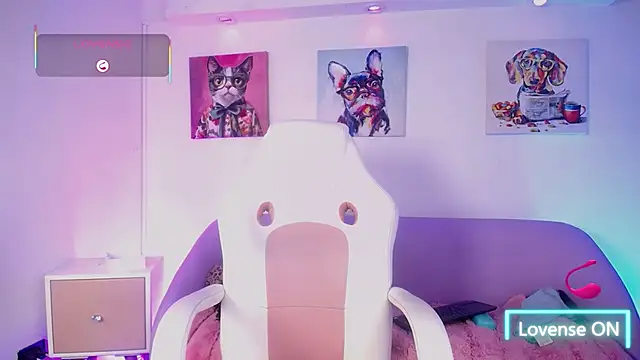 SamyJhomson online show from December 2025 04:06:01 AM