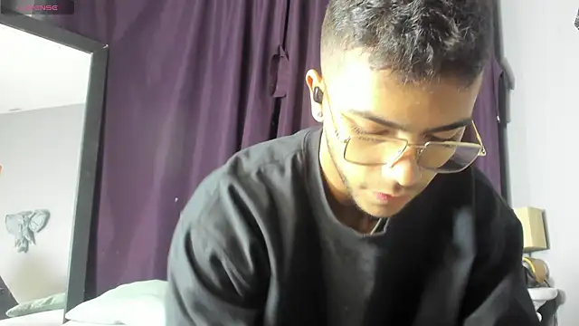 Colstorw  online show from December 2025 09:58:02 AM