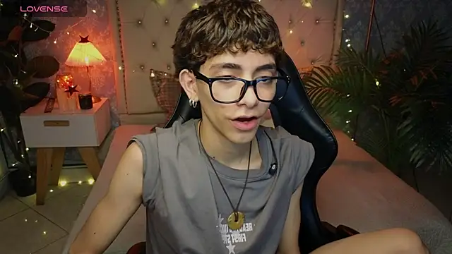 Matty Sparkk online show from March 2026 01:00:02 PM