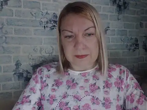 Lillia Ray online show from November 2025 07:32:01 AM