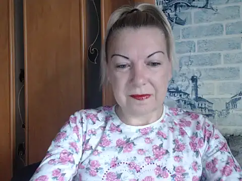 Snapshot of Lillia_Ray chatting on May 2026 07:15:02 AM Lillia Ray online show from May 2026 07:15:02 AM