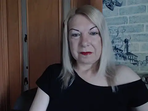 Snapshot of Lillia_Ray chatting on May 2026 08:29:01 AM Lillia Ray online show from May 2026 08:29:01 AM