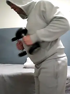 Snapshot of leinadprof chatting on April 2026 11:39:02 PM leinadprof online show from April 2026 11:39:02 PM