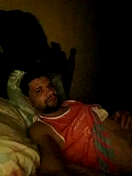 Snapshot of colemiranda chatting on March 2025 03:52:02 AM colemiranda online show from March 2025 03:52:02 AM