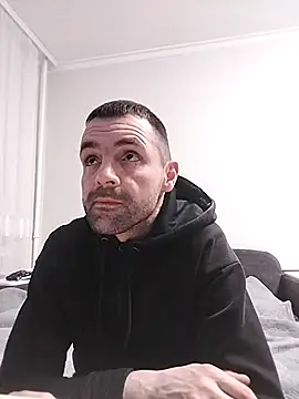 MaksDzubaV online show from November 2025 07:57:01 PM