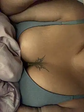 Snapshot of mariabootyyy chatting on September 2025 08:32:02 PM mariabootyyy online show from September 2025 08:32:02 PM