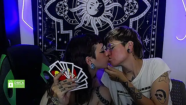 lovelockedlips online show from March 2025 05:52:01 AM