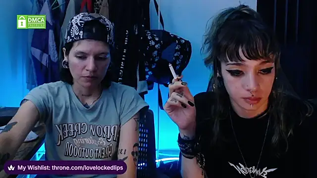 Snapshot of lovelockedlips chatting on May 2026 03:24:02 AM lovelockedlips online show from May 2026 03:24:02 AM