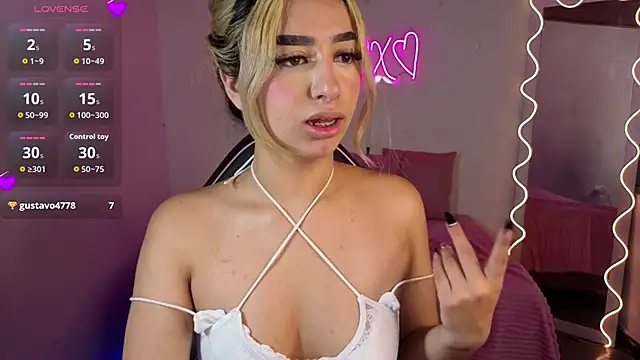 Malory tay1 online show from October 2025 07:27:02 PM