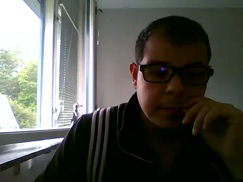 Snapshot of Alexalex_98 chatting on September 2025 12:29:01 PM Alexalex 98 online show from September 2025 12:29:01 PM