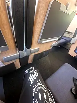 Snapshot of Alexalex_98 chatting on October 2025 07:18:02 AM Alexalex 98 online show from October 2025 07:18:02 AM