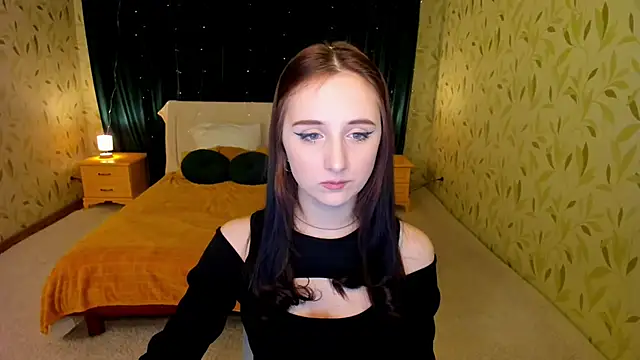 Snapshot of JulietMonli chatting on February 2026 07:30:02 PM JulietMonli online show from February 2026 07:30:02 PM