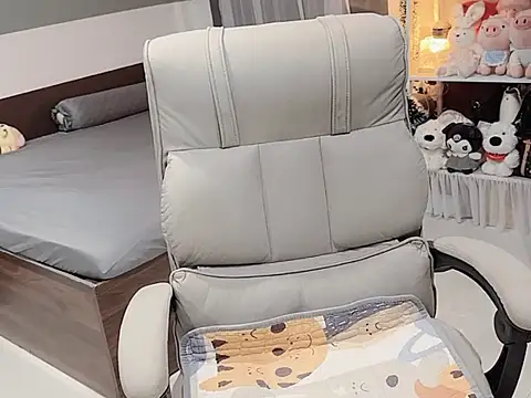 Nabiii6868 online show from April 2026 04:11:01 AM