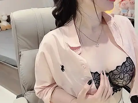 Nabiii6868 online show from April 2026 04:15:02 PM