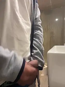 adresalbert342 online show from March 2025 05:05:02 PM