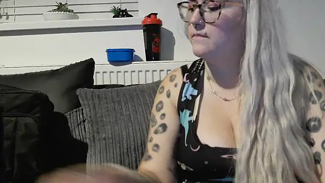 Sizzling Indie36 online show from September 2025 11:37:02 PM