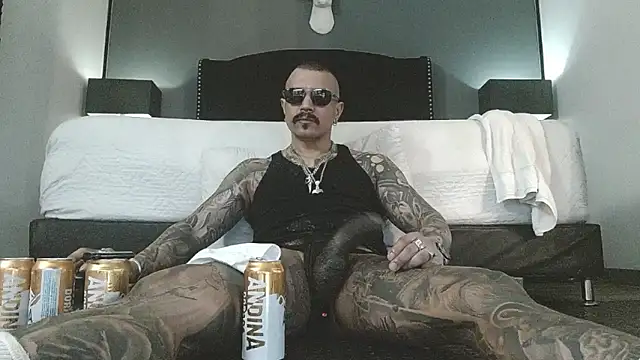 danilog515 online show from January 2026 09:42:02 PM