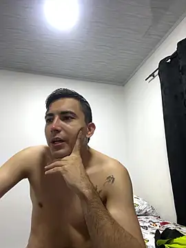 pareja curiosa19 online show from January 2026 01:32:01 AM