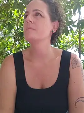 emiliemilf online show from March 2026 08:37:01 PM