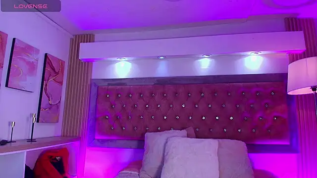 Andy Leex online show from April 2026 08:31:02 PM