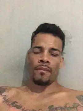 HenriquePhn online show from March 2026 03:32:01 AM