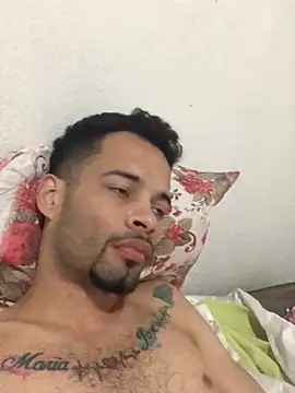 HenriquePhn online show from June 2026 10:28:02 AM