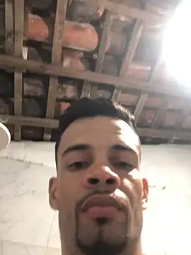 HenriquePhn online show from June 2026 02:24:02 AM