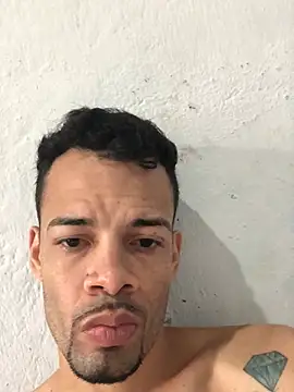 HenriquePhn online show from June 2026 11:36:01 AM