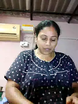 Snapshot of JENNIFERtamil chatting on March 2026 07:55:02 AM JENNIFERtamil online show from March 2026 07:55:02 AM
