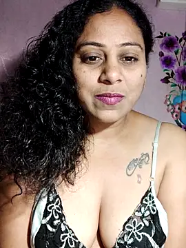 Snapshot of JENNIFERtamil chatting on March 2026 07:14:02 PM JENNIFERtamil online show from March 2026 07:14:02 PM