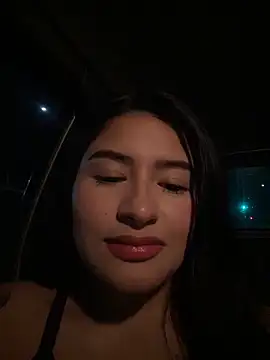 andrea gomes  online show from March 2026 07:53:01 AM