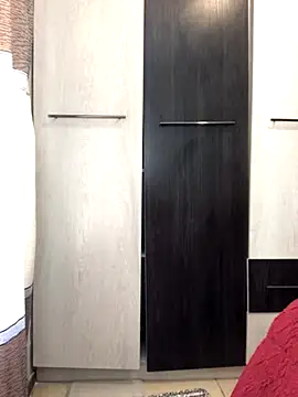 Elonelo online show from September 2025 08:03:01 AM