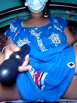 Sonajimo121994 online show from October 2025 11:46:01 PM