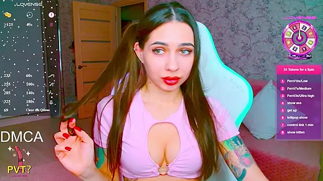 vinkiepinkie online show from March 2026 04:33:01 PM