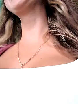 Brilliant-Splashes online show from November 2025 05:28:02 AM