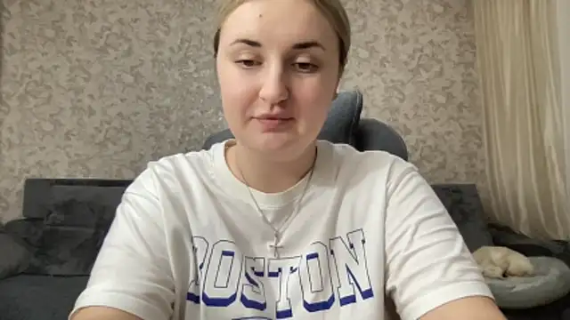 Snapshot of JudeValenti chatting on November 2025 06:18:01 PM JudeValenti online show from November 2025 06:18:01 PM