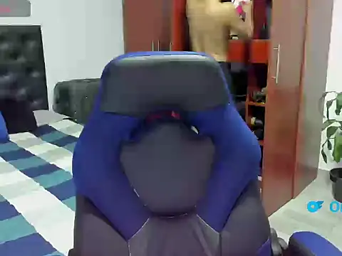 Snapshot of abel_bigcok chatting on January 2026 01:21:02 AM abel bigcok online show from January 2026 01:21:02 AM