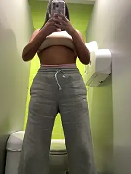 ultimate PAWG online show from April 2026 03:21:02 PM