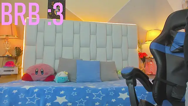 cherryboom23 online show from October 2025 07:04:02 PM