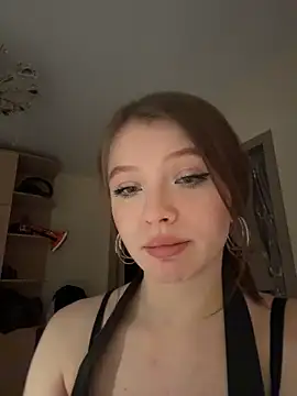 GinnyBlacky online show from November 2025 09:25:02 PM