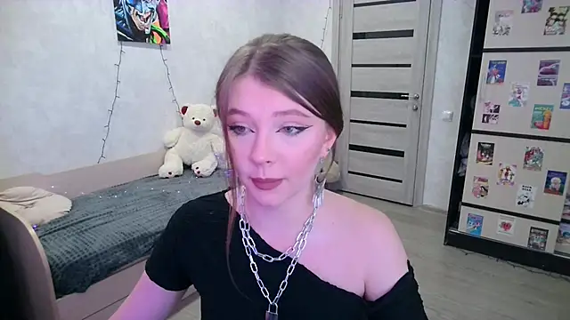 GinnyBlacky online show from November 2025 05:49:01 PM